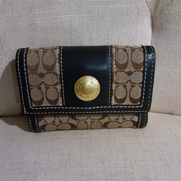 Coach bifold wallet - Picture 1 of 3